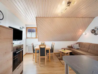 Photo, INSIDE, OUTSIDE