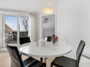 23750593-Ferienwohnung-5-Hasle-300x225-3