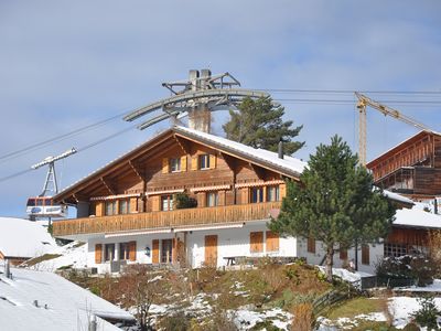 Haus nahe der Gondelbahnstation