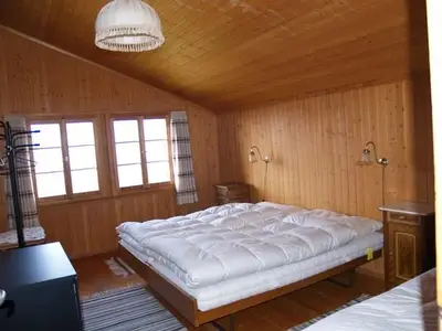 Schlafzimmer 2