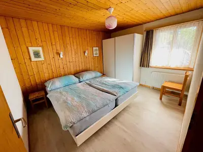 Schlafzimmer 2