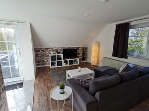 23874225-Ferienwohnung-4-Hasselberg-300x225-3