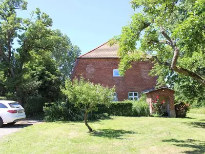 Ferienwohnung für 8 Personen (107 m²) in Hasselberg 8/10