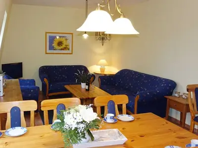 Ferienwohnung für 8 Personen (107 m²) in Hasselberg 10/10