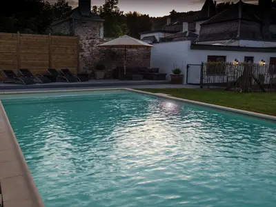 PoolOfHouse