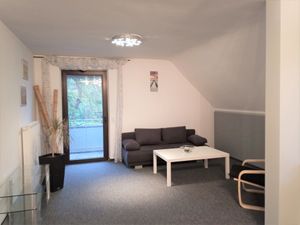 23337753-Ferienwohnung-4-Hattingen-300x225-1