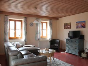 22140285-Ferienwohnung-4-Haundorf-300x225-4