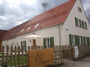 22951779-Ferienwohnung-4-Haunsheim-300x225-2