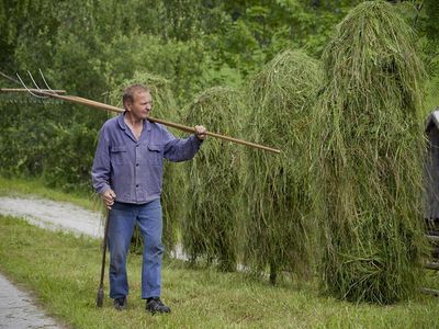 Moserhof - Karl mit Gabel und Hifler