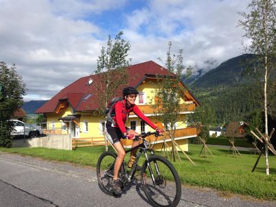 Appartement Zirkl - Hausfoto Sommer