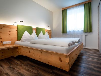 Top 1 - Schlafzimmer mit Doppelbett
