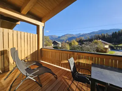 Balkon mit Ausblick auf den Hauser Kaibling