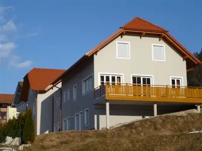 Haus Anton - Seitenansicht