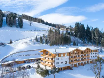 Skylodge - Hausfoto Winter