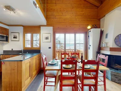 DiningRoom