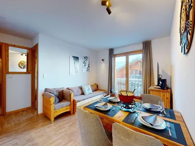 DiningRoom