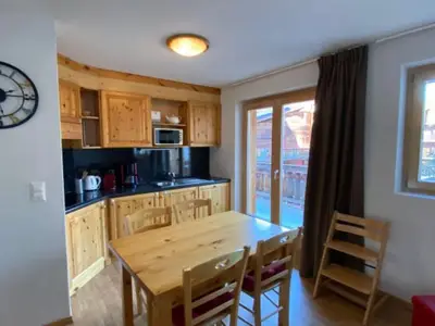 DiningRoom