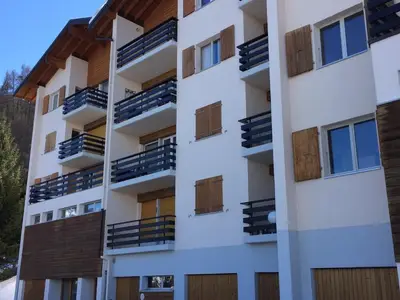 Nordseite,Wohnung ist zuoberst links