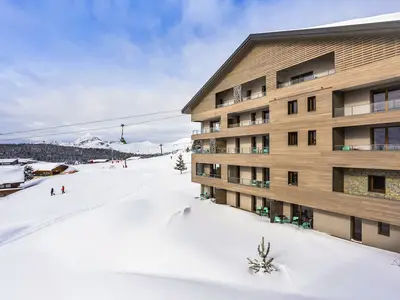 ExteriorWinter