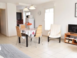 23709076-Ferienwohnung-4-Hauteville-sur-mer-300x225-3