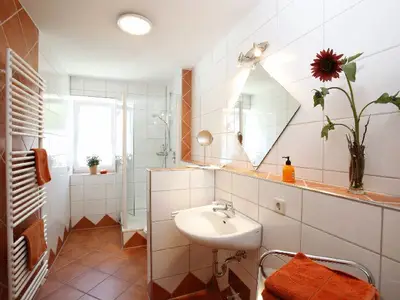 Ferienwohnung 1 (Badezimmer)