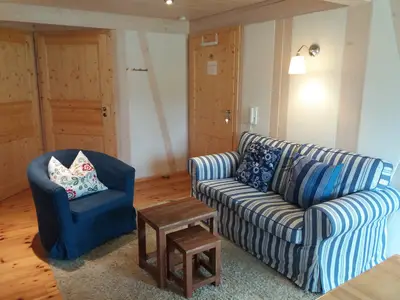 Photo, INSIDE, OUTSIDE