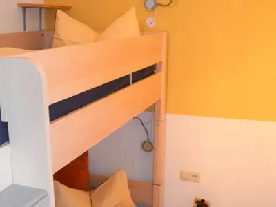 Ferienwohnung 4 Kuschliges Kinderzimmer mit Etagenbett