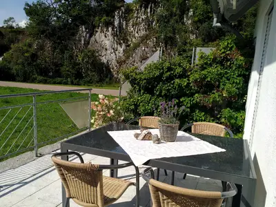 Ferienwohnung 4 mit Terrasse zur Südwest-Seite