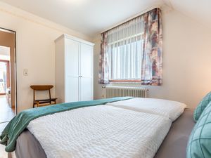 23518451-Ferienwohnung-4-Hedehusum-300x225-5