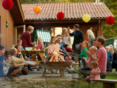 Grillen, Pizza oder Stockbrot backen