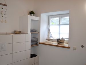 22127841-Ferienwohnung-4-Heide-300x225-3