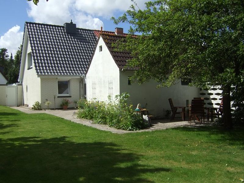 18663845-Ferienwohnung-3-Heide-800x600-1