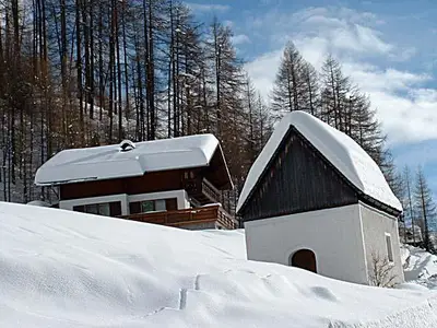 unsere Hofkapelle mit Ferienhaus