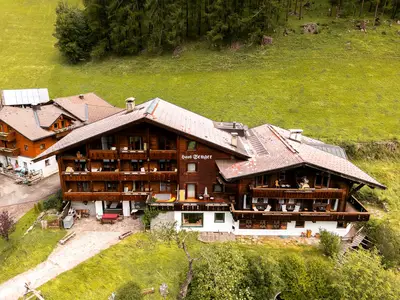 Chalethotel_Web_Luftaufnahme_3