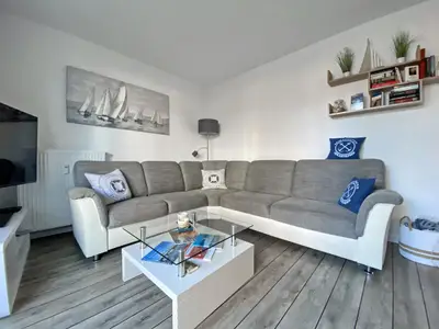 Wohnzimmer mit Couch