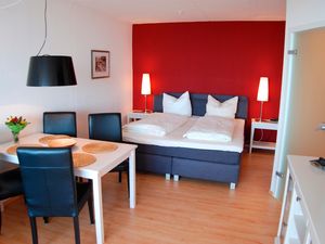 21649477-Ferienwohnung-3-Heiligenhafen-300x225-5