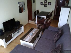 21674295-Ferienwohnung-4-Heiligenhafen-300x225-4