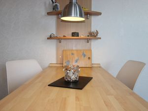 23694773-Ferienwohnung-3-Heiligenhafen-300x225-2