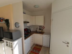 23516004-Ferienwohnung-4-Heiligenhafen-300x225-3