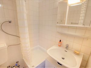 23917769-Ferienwohnung-4-Heiligenhafen-300x225-5