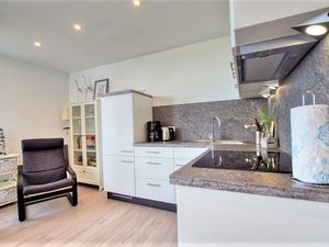 23909263-Ferienwohnung-2-Heiligenhafen-300x225-4