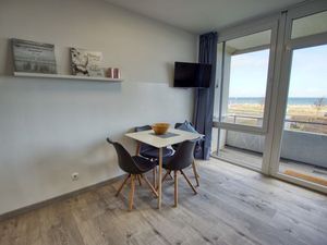 23909348-Ferienwohnung-4-Heiligenhafen-300x225-3