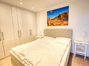 23909466-Ferienwohnung-4-Heiligenhafen-300x225-2