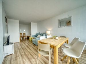 23909492-Ferienwohnung-3-Heiligenhafen-300x225-5