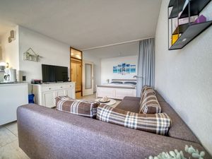 23909550-Ferienwohnung-5-Heiligenhafen-300x225-3