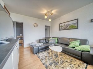 23909602-Ferienwohnung-5-Heiligenhafen-300x225-2