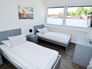 23936865-Ferienwohnung-4-Heiligenhafen-300x225-5