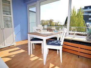 23936942-Ferienwohnung-2-Heiligenhafen-300x225-3