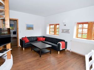 23936946-Ferienwohnung-5-Heiligenhafen-300x225-3