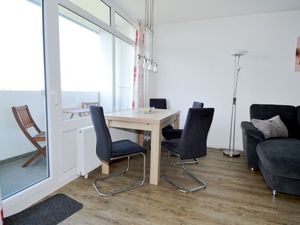 23936950-Ferienwohnung-4-Heiligenhafen-300x225-1